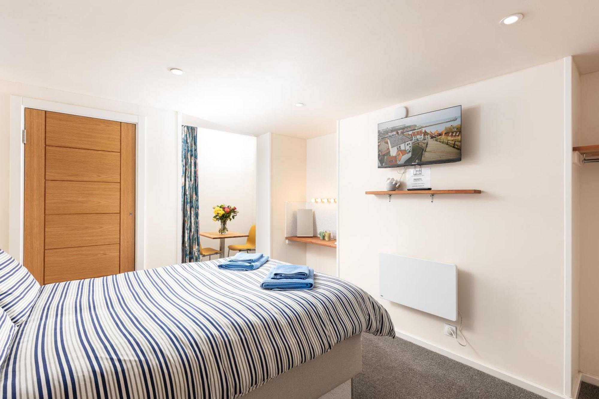 Capsule hotel Discovery House Whitby